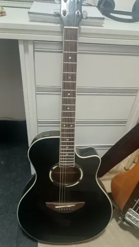 Violão Yamaha APX 500
