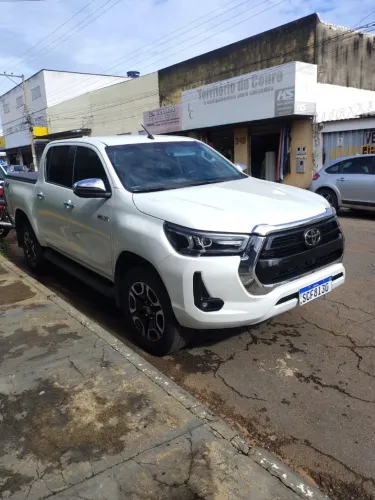 Toyota Hilux CD SRX 4X4 2.8 TDI 16V Diesel Aut. 2024
