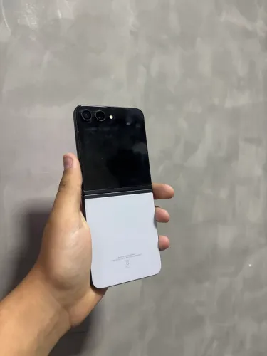 GALAXY ZFLIP5