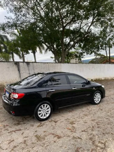 Toyota Corolla Altis 2.0 Flex 16V Aut. 2014