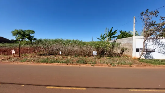 Terreno possui 1153 m² em Zona Villa Verde/Terra Bella - Iguaraçu - PR