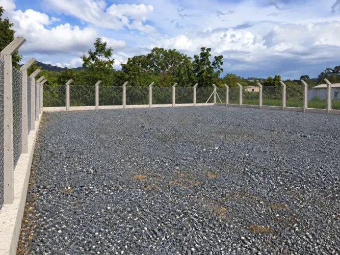 Terreno pátio para carros, maquinários, implementos, caminhões, onibus 200 a 4.000m²