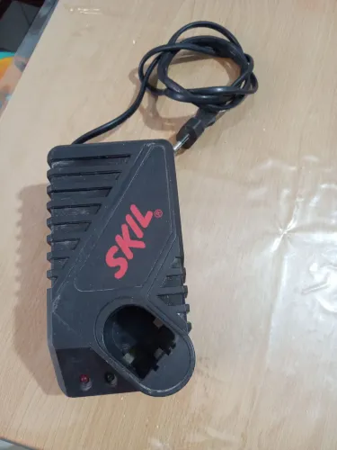 Carregador SKIL