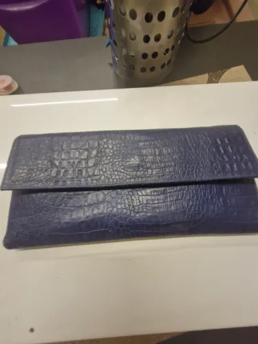 Carteira de couro azul 