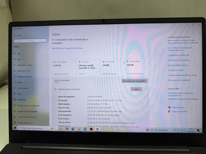 Notebook Samsung, i3, 12 geração, 8gb de memória ram, HD SSD de 256gb, bateria boa