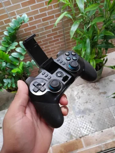 Controle IPEGA 9076 para Celular e PC 
