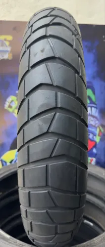 PNEU DE MOTO DIANTEIRO METZELER KAROO STREET 120/70-19 semi novo 