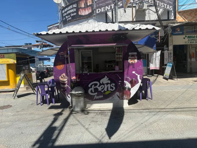 Vendo quiosque de sorvete e açaí