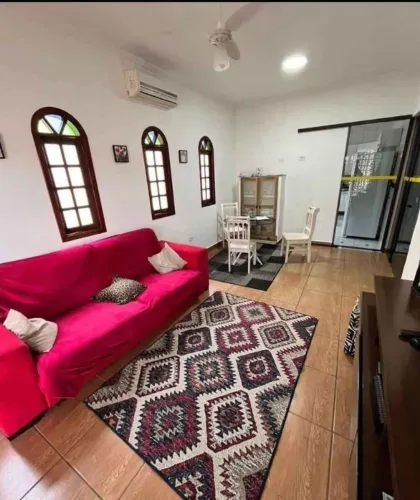 Vendo linda casa no Japiim