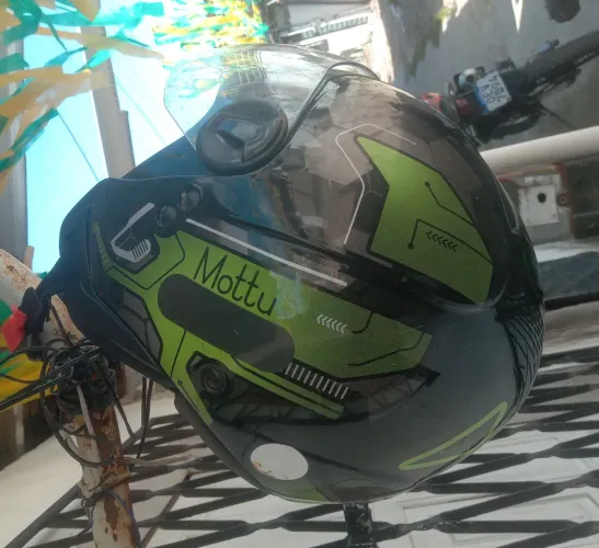 Capacete novo mottu