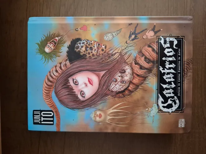 Mangá Calafrios - Junji Ito | Pipoca & Nanquim | Excelente Estado