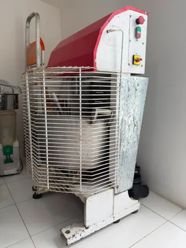 Misturela Masseira Maná 22 litros - com queimador a gás Mm22