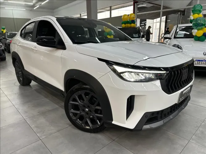Fiat Fastback Impetus 200 T. AUT (hibrído) 2026