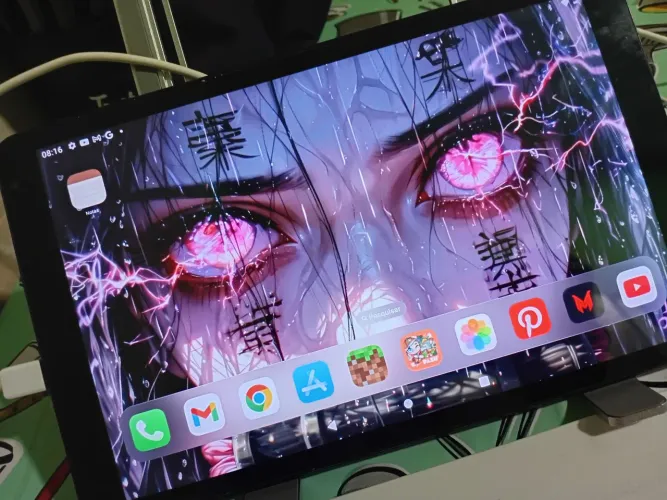 Vendo esse tablet Positivo T2040  com teclado suporte e caneta touch