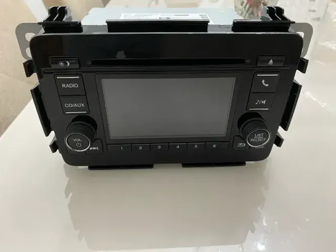 Rádio original Honda HRV ano 2018 Funcionando 100% Top, Semi Novo.