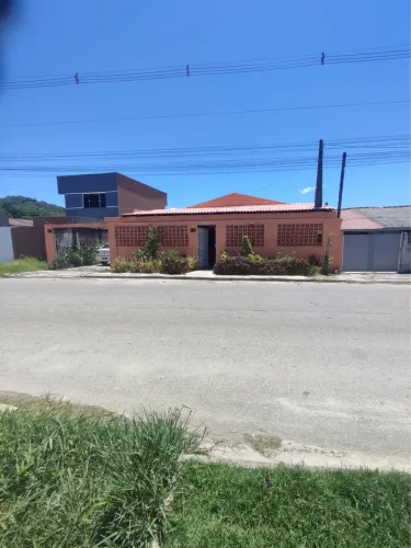 Vendo casa em Matinhos