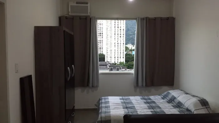 apto/stúdio mobiliado na rua das Laranjeiras - contrato residencial