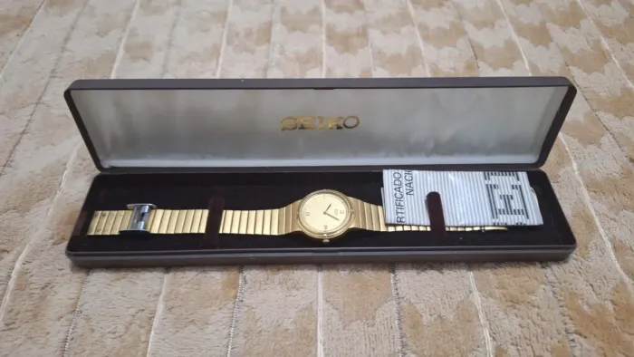Relógio Seiko Quartz dourado, vintage (novo)