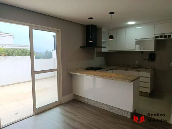 Condomínio Address Granja Viana - Cobertura com 2 quartos - varanda e 2 vagas - Hall priva