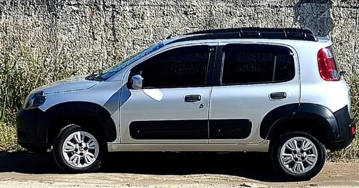 Fiat Uno WAY Celeb. 1.0 EVO Fire Flex 8V 5P 2011