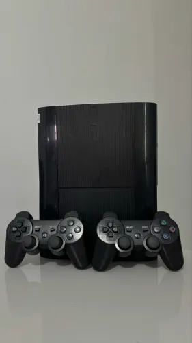 Ps3 Destravado 500gb com loja de jogos 2 controles