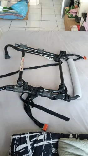 Suporte de Bicicleta para Carro (Porta-Malas)