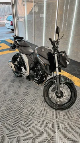 Yamaha Fazer 250 em perfeito estado