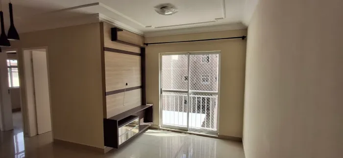 Alugo Apartamento 3 quartos