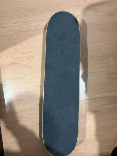 Vende-se skate Santa Cruz