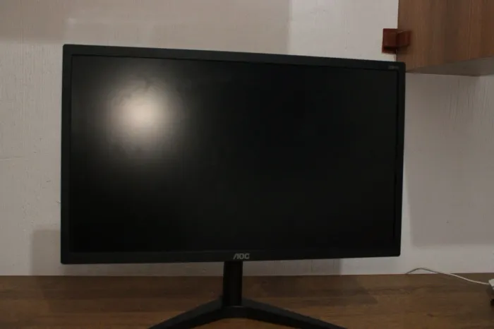 Monitor AOC 21,5" 22B1H FHD, 60hz, HDMI/VGA, 5ms, Preto