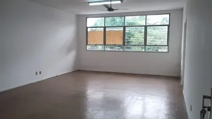 Sala para alugar na Av. Cassiopéia no Jardim Satélite - São José dos Campos - SP