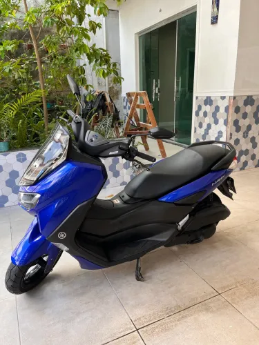 NMax 2024/2025 com apenas 5300km