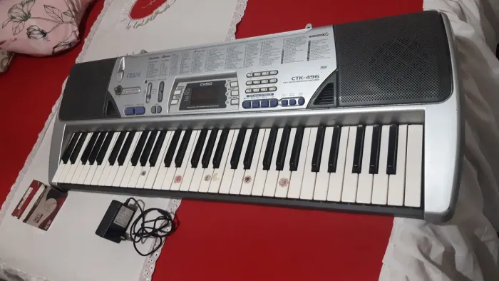 Vendo teclado CASIO em ótimo estado