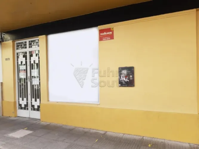 Comercial Loja em Condomínio em Pelotas