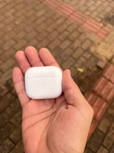 AirPods 3