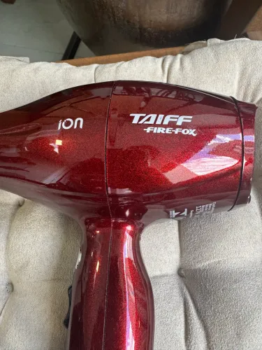 Secador Taiff Fire Fox Íon 2100W 127V - Estado de novo