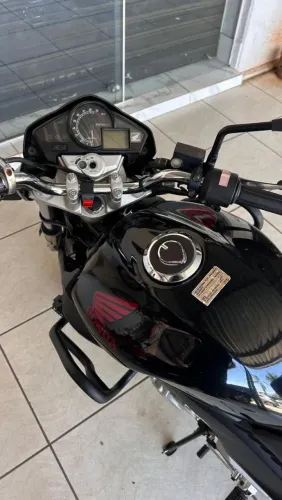 CB 300