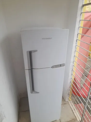 Vendo essa geladeira Brastemp 420 litros em perfeito funcionamento