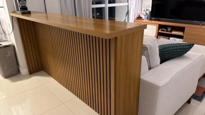 Bancada/Painel Ilha Ripado para Cozinha - MDF Freijó, 200cm