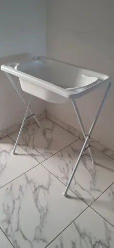Banheira pra bebê Galzerano com suporte