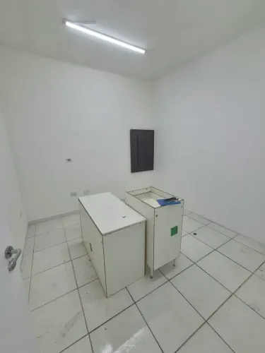 Imóvel para aluguel com 27 metros quadrados em Jardim Satélite - São José dos Campos - SP