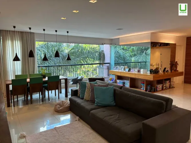 Área privativa, 4 quartos, 2 suites, 4 vagas