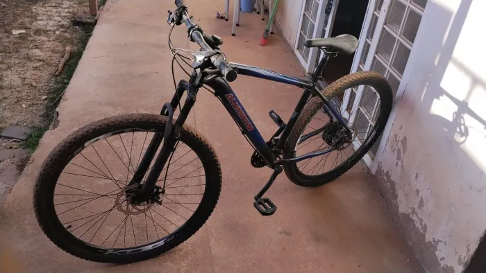 Vendo bicicleta 800 reais
