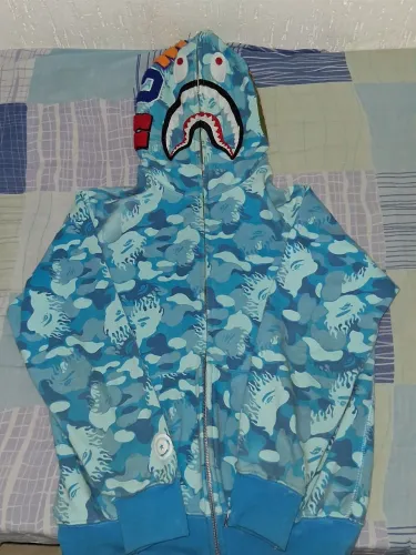 Blusa bape shark