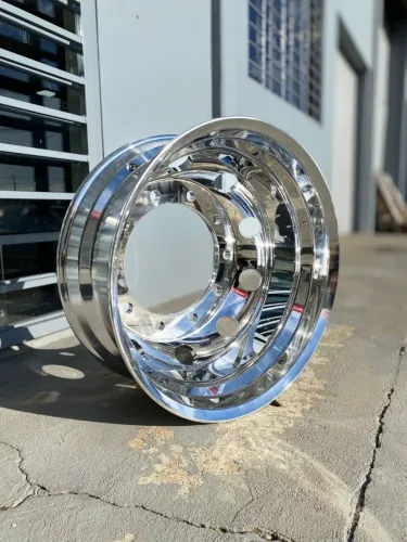 Roda de Alumínio 22.5X8,25 Auto brilho - Borda Larga