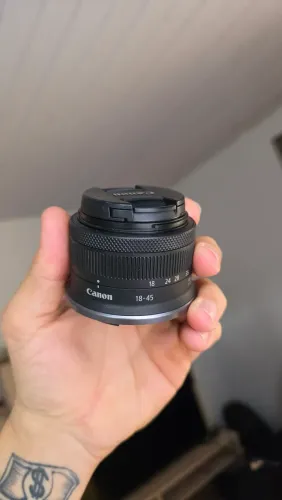Lente Canon RF 18-45