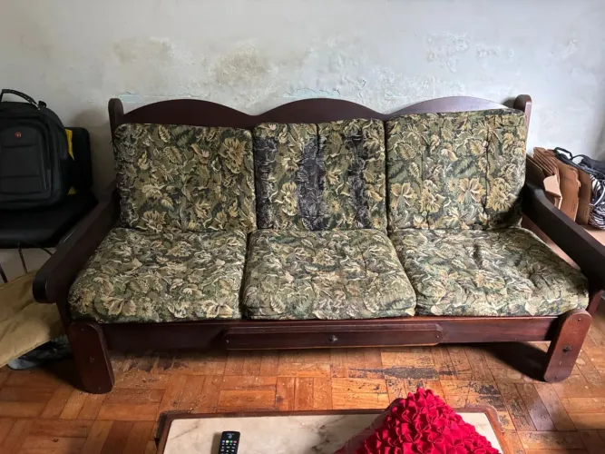 Conjunto de sofá madeira maciça