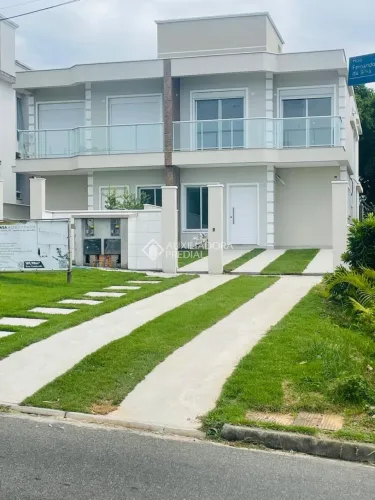 Casa Geminada em Ingleses do Rio Vermelho - Florianopolis