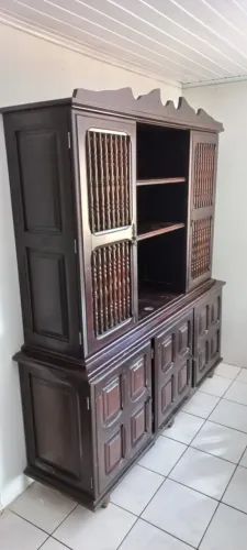 Estante de cozinha antiga modelo oratório