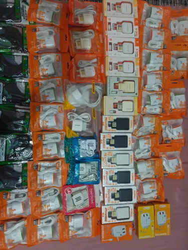 Kit 60 carregadores para revenda